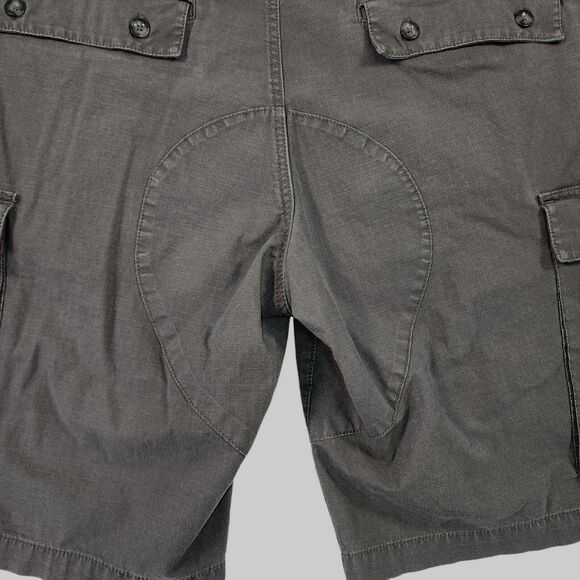 The North Face Mens Cargo Shorts Long 40x 11.5" Gray Button Down Pockets - Picture 3 of 10